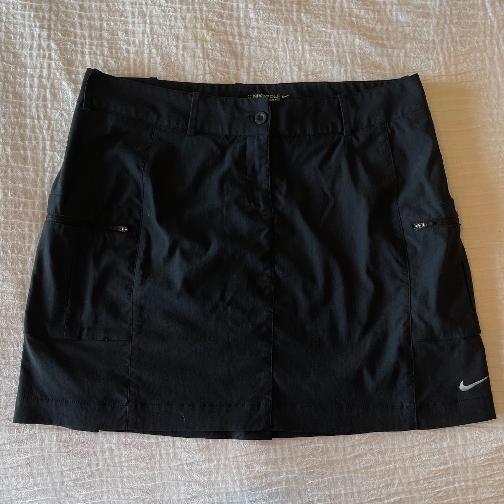 NIKE Golf Tour Performance Activewear Black SKIRT Sz 12 - Pockets, Pleated